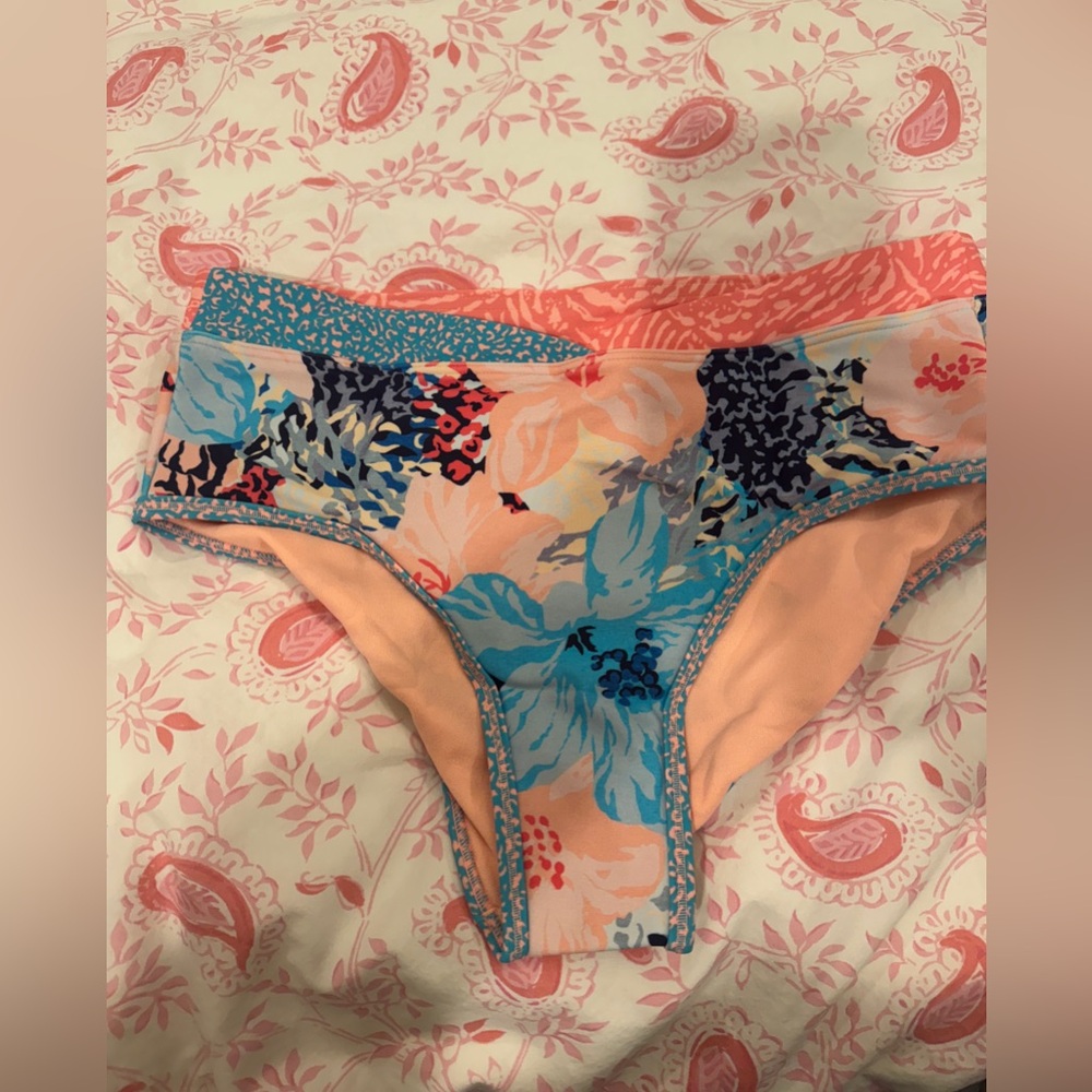 Athleta girls swim bottom size XL 14 NWT